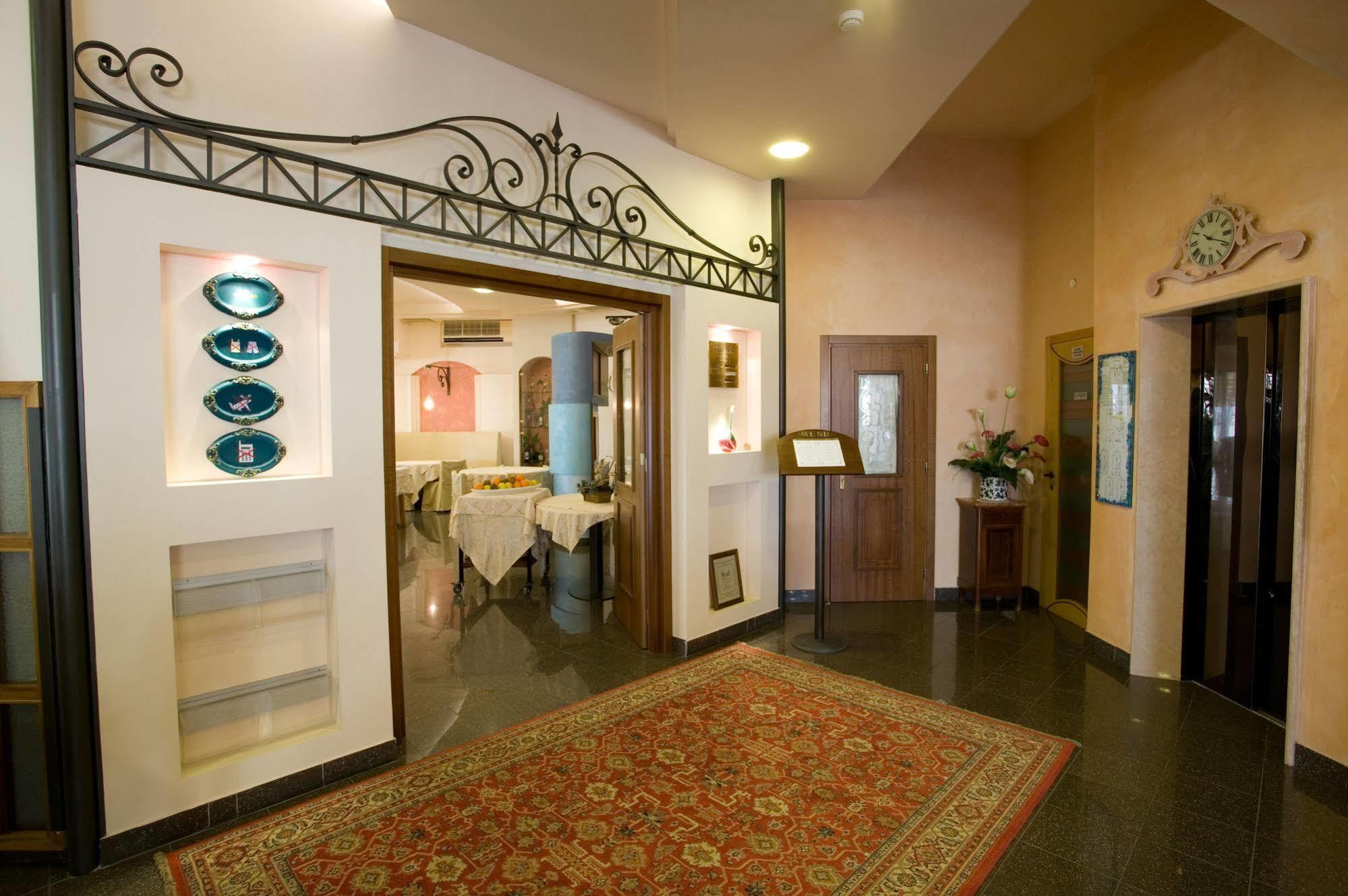 Hotel Strand Bellaria-Igea Marina Exterior photo