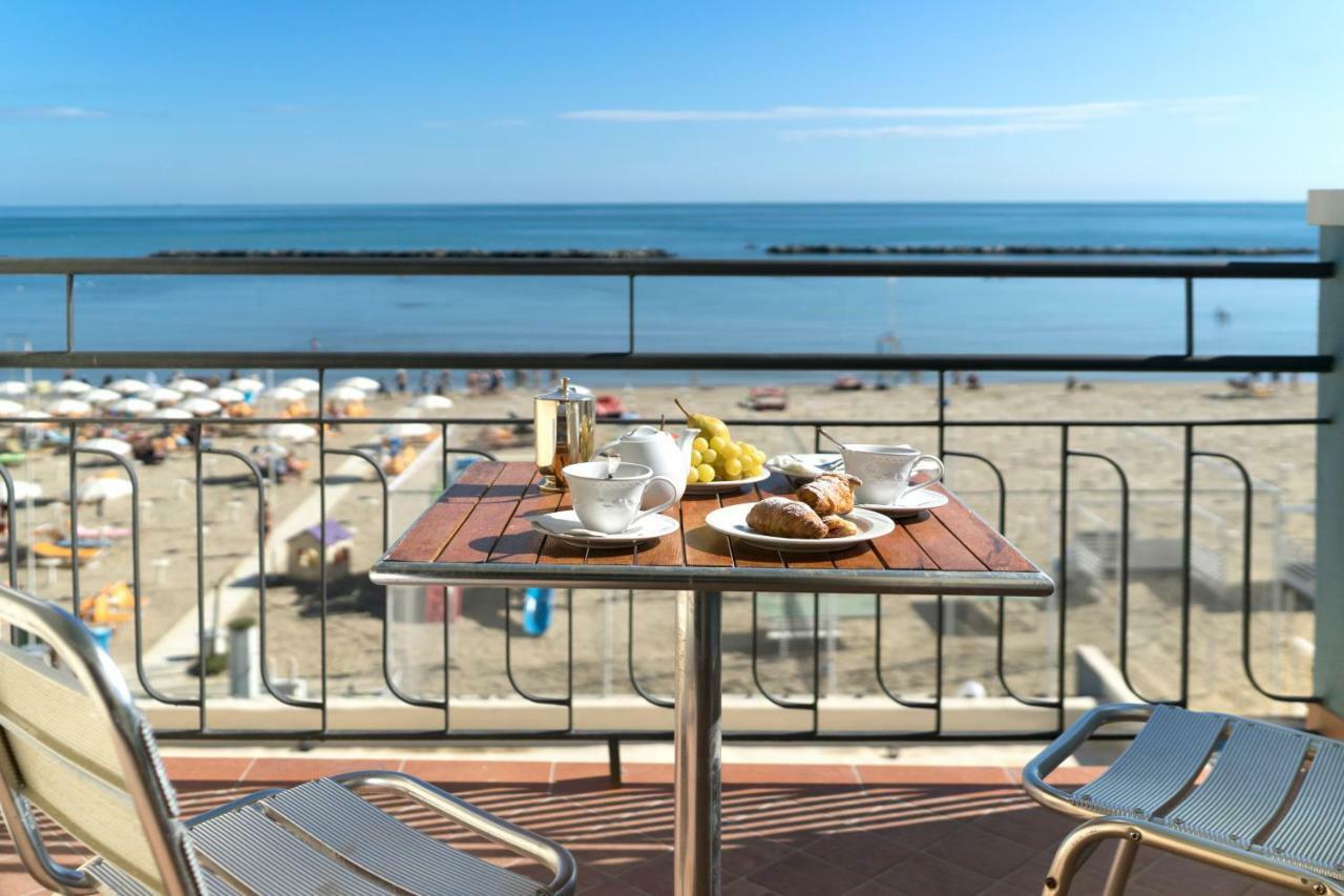 Hotel Strand Bellaria-Igea Marina Exterior photo