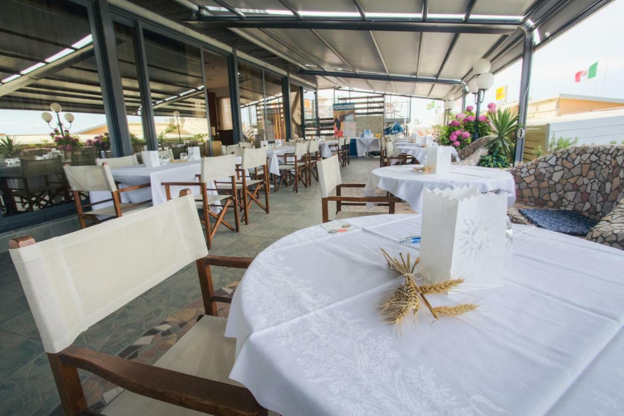 Hotel Strand Bellaria-Igea Marina Exterior photo
